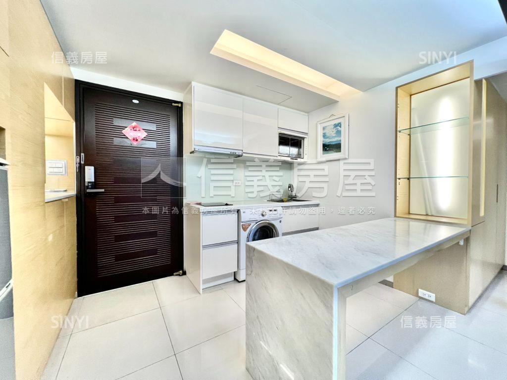 基泰之星２房車位房屋室內格局與周邊環境