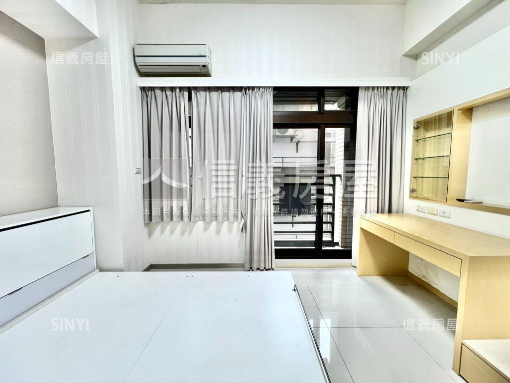 基泰之星２房車位房屋室內格局與周邊環境