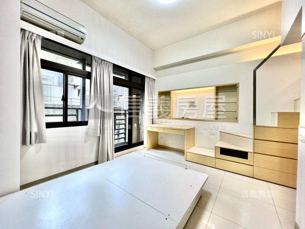 基泰之星２房車位房屋室內格局與周邊環境