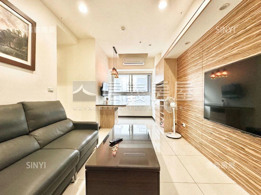 江翠ＯＮＥ美裝潢三房車位房屋室內格局與周邊環境