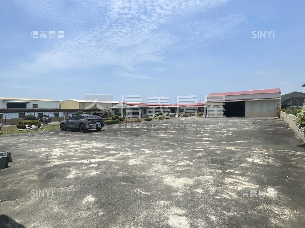 歸仁臨路約１５６６坪農地房屋室內格局與周邊環境