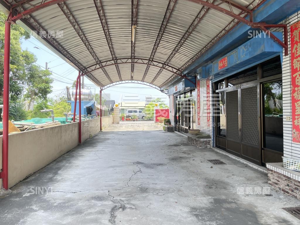 歸仁臨路約１５６６坪農地房屋室內格局與周邊環境
