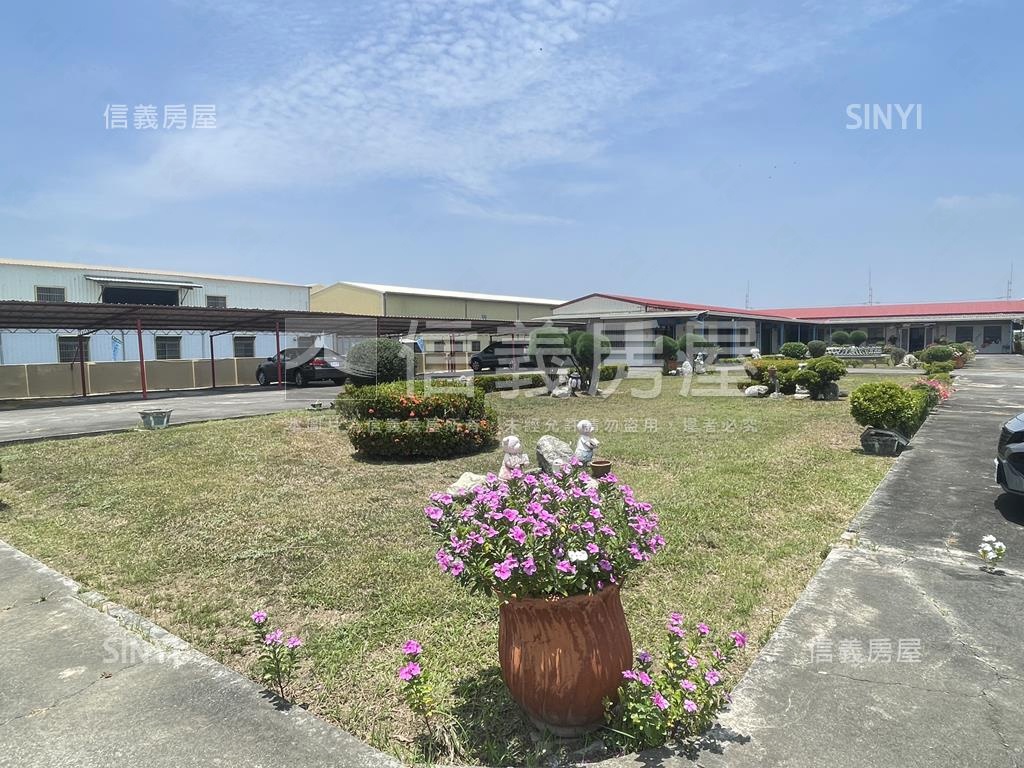 歸仁臨路約１５６６坪農地房屋室內格局與周邊環境