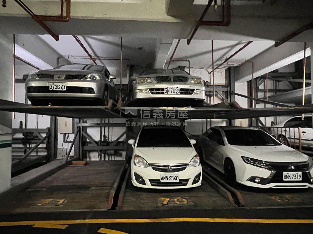 新樓中樓高樓景觀宅附車位房屋室內格局與周邊環境
