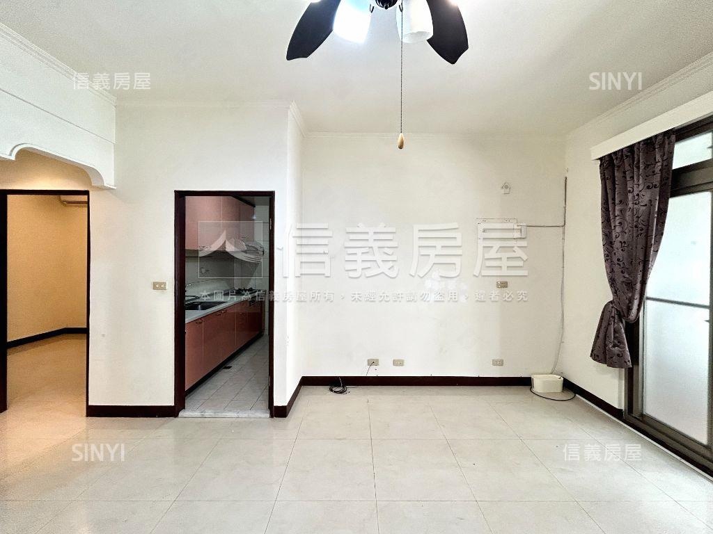 銀河華園三房房屋室內格局與周邊環境