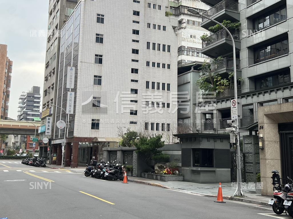 南京復興捷運面寬金店Ｂ房屋室內格局與周邊環境
