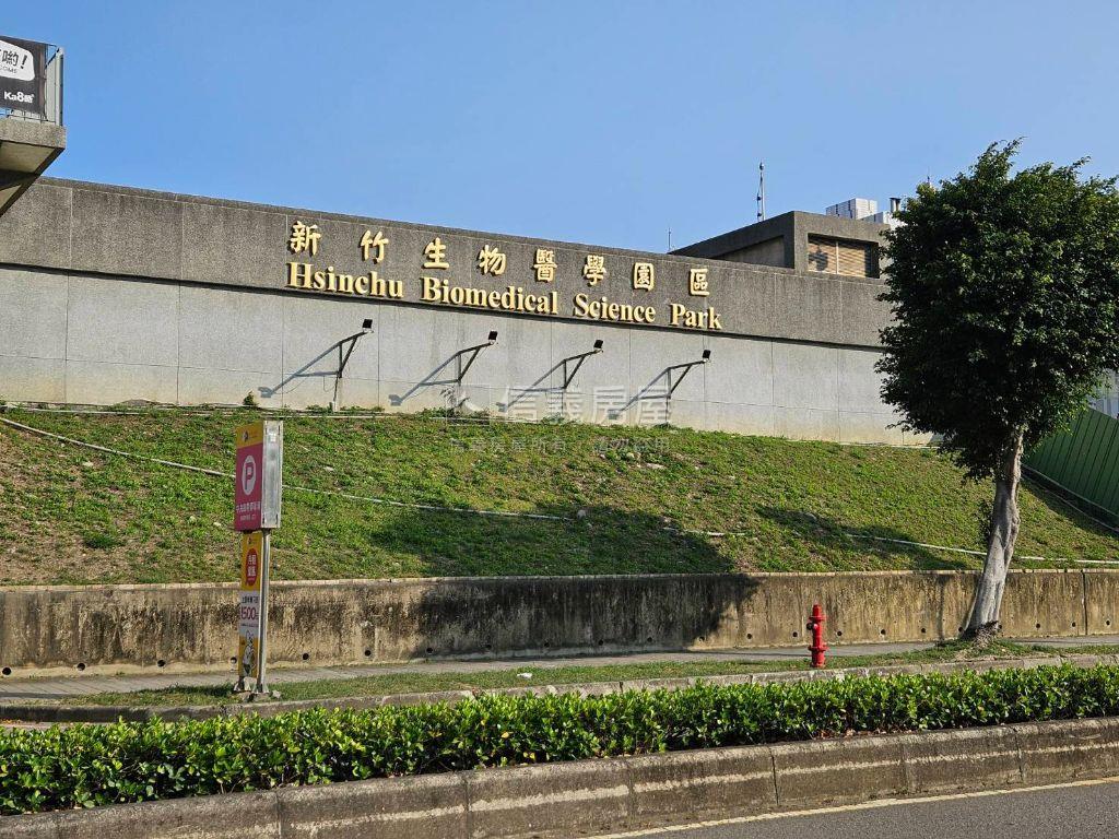 近東興高鐵恬靜店面房屋室內格局與周邊環境