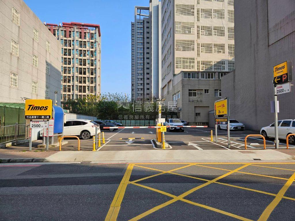 近東興高鐵恬靜店面房屋室內格局與周邊環境