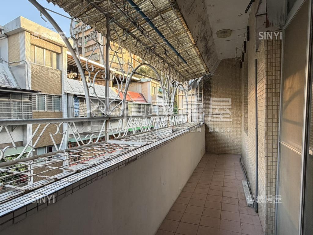 興隆公園旁低總價好屋房屋室內格局與周邊環境