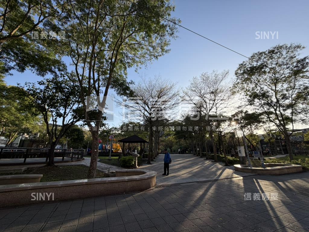 興隆公園旁低總價好屋房屋室內格局與周邊環境