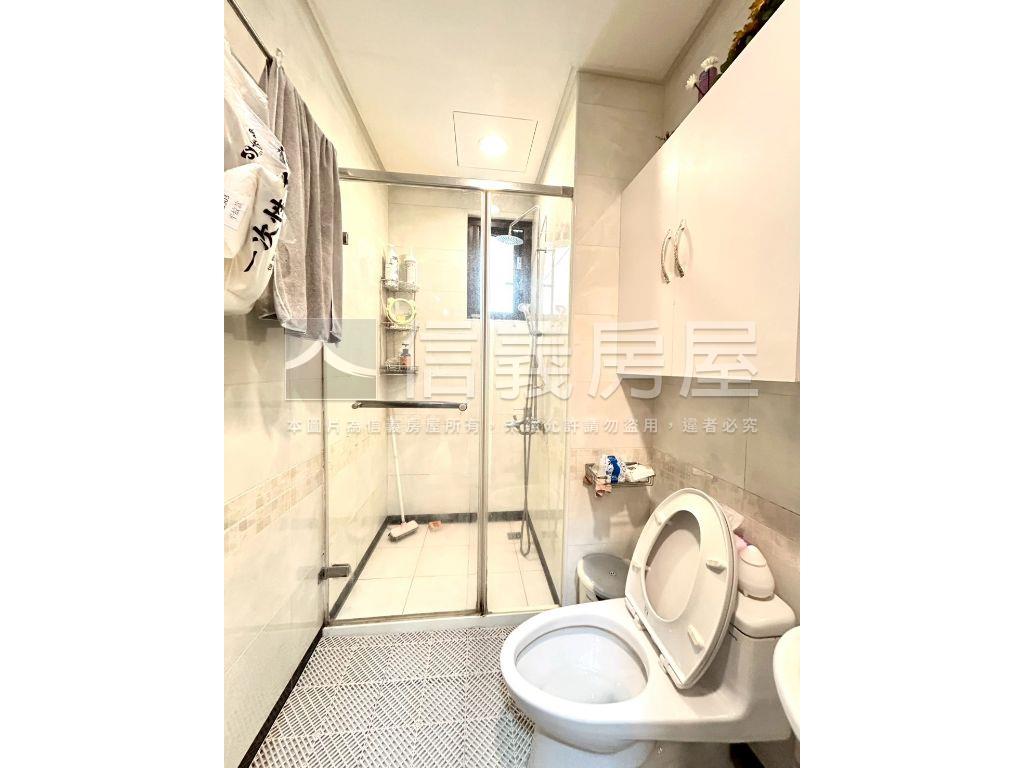 威諾那奢華邊間四房雙車位房屋室內格局與周邊環境