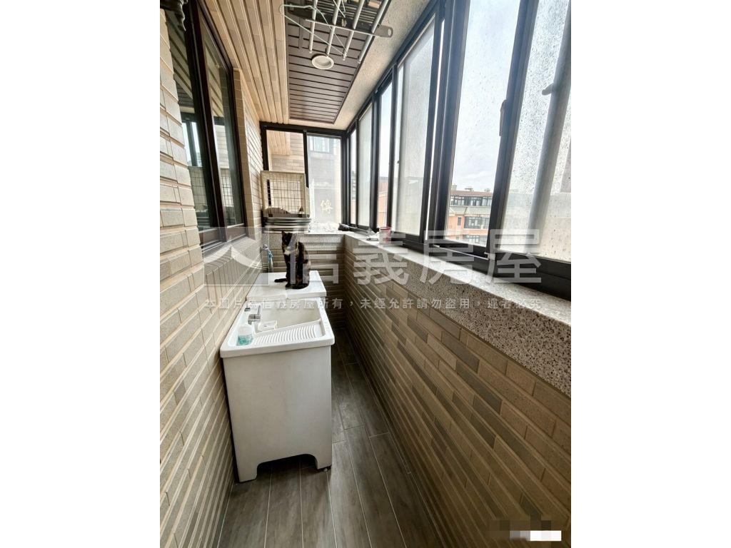 威諾那奢華邊間四房雙車位房屋室內格局與周邊環境