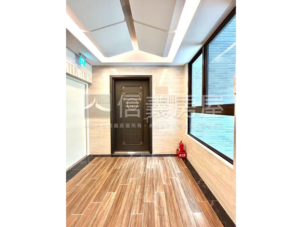 威諾那奢華邊間四房雙車位房屋室內格局與周邊環境