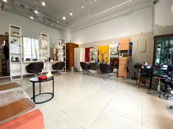 近未來Ｇ０４捷運金店面