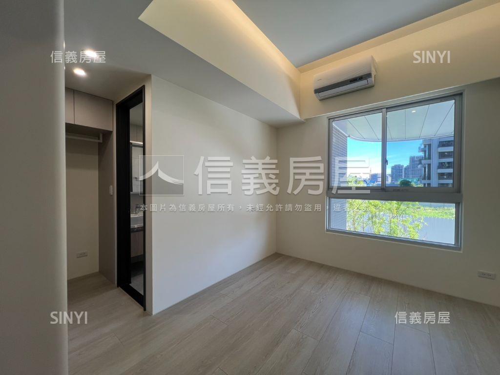 亞昕一緻三房精裝潢露臺戶房屋室內格局與周邊環境