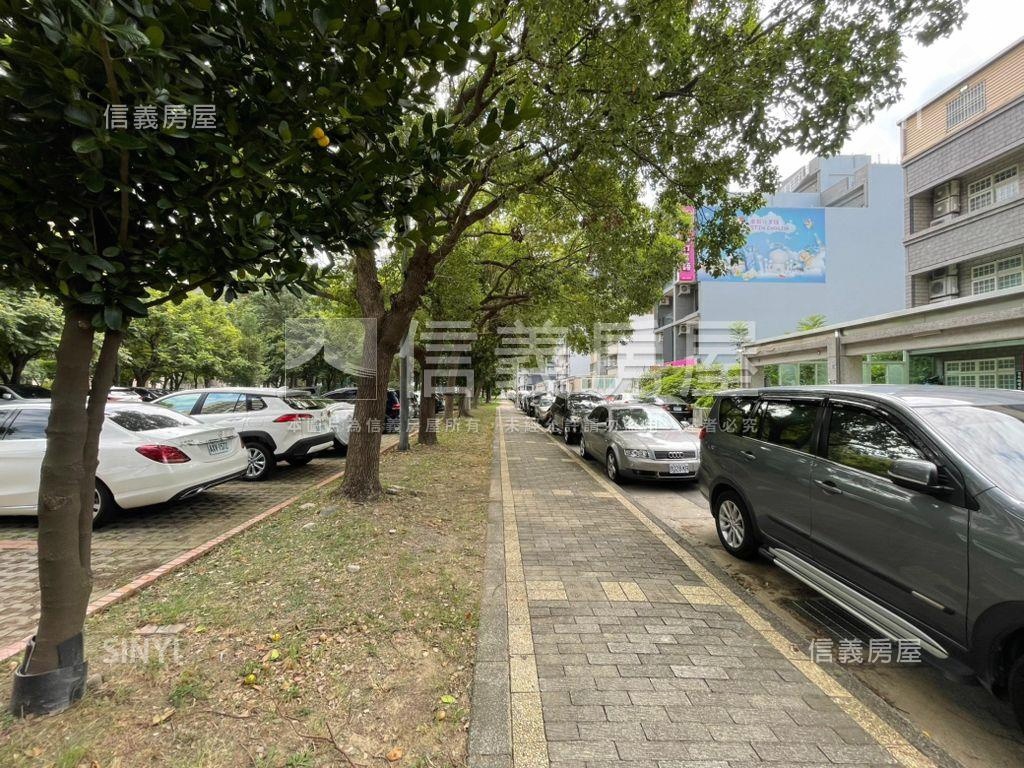 高鐵特區稀有釋出土地房屋室內格局與周邊環境