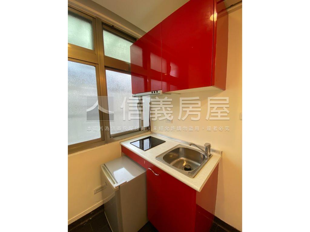 近南勢角捷運滿租好屋房屋室內格局與周邊環境