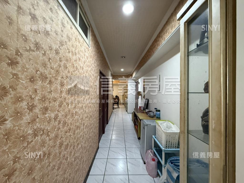 正忠孝路大空間華廈房屋室內格局與周邊環境