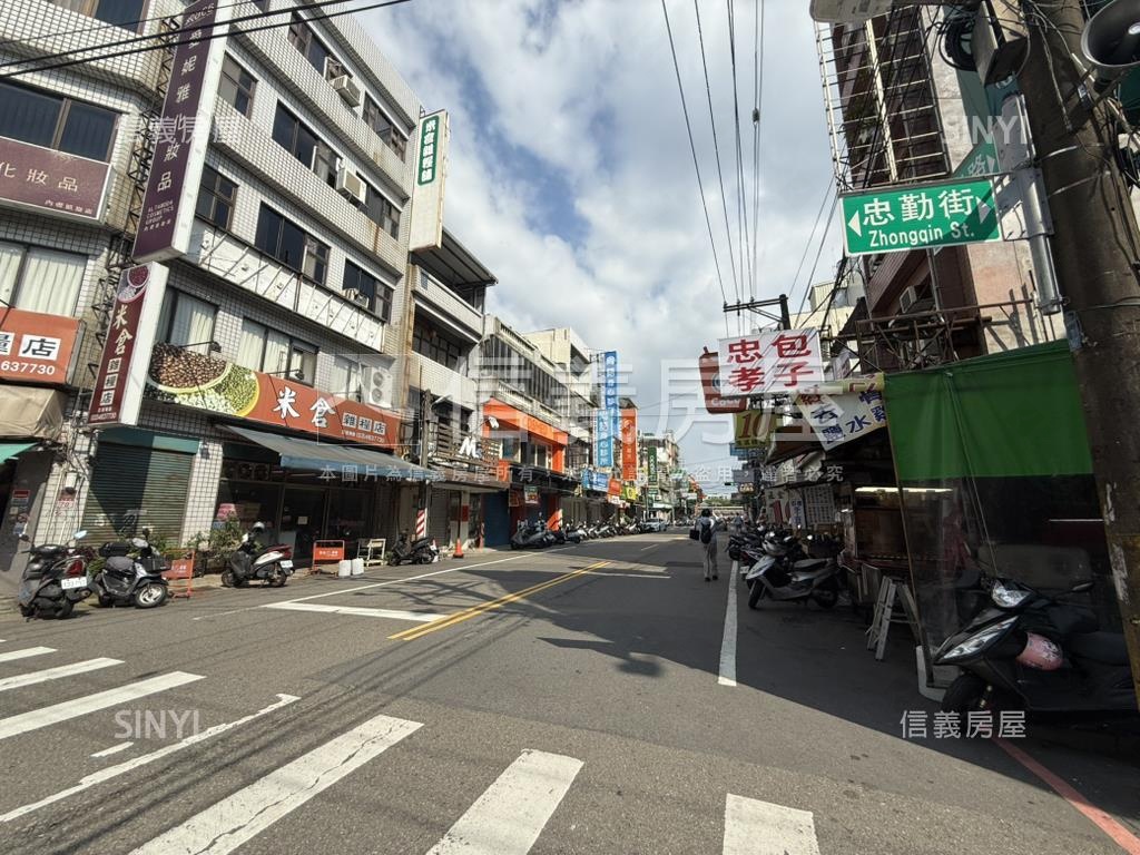 正忠孝路大空間華廈房屋室內格局與周邊環境