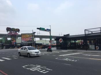 夜市旁優質醒目店面