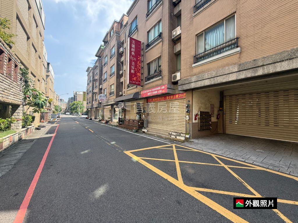 新豐｜公園首排面寬金店住房屋室內格局與周邊環境