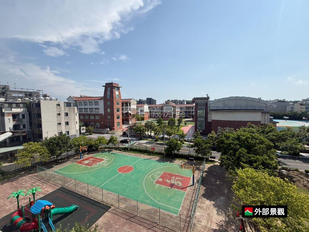 新豐｜公園首排面寬金店住房屋室內格局與周邊環境