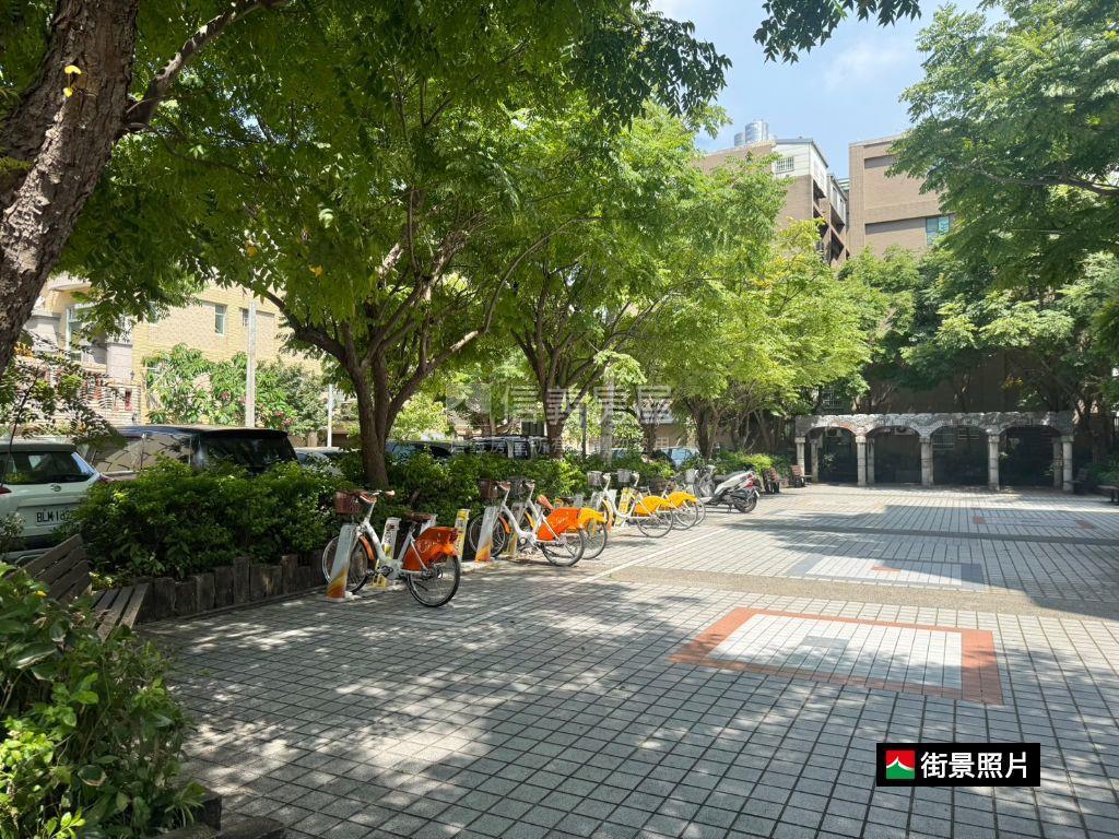 新豐｜公園首排面寬金店住房屋室內格局與周邊環境