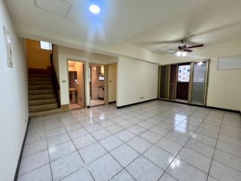 玫瑰村一手稀有美屋