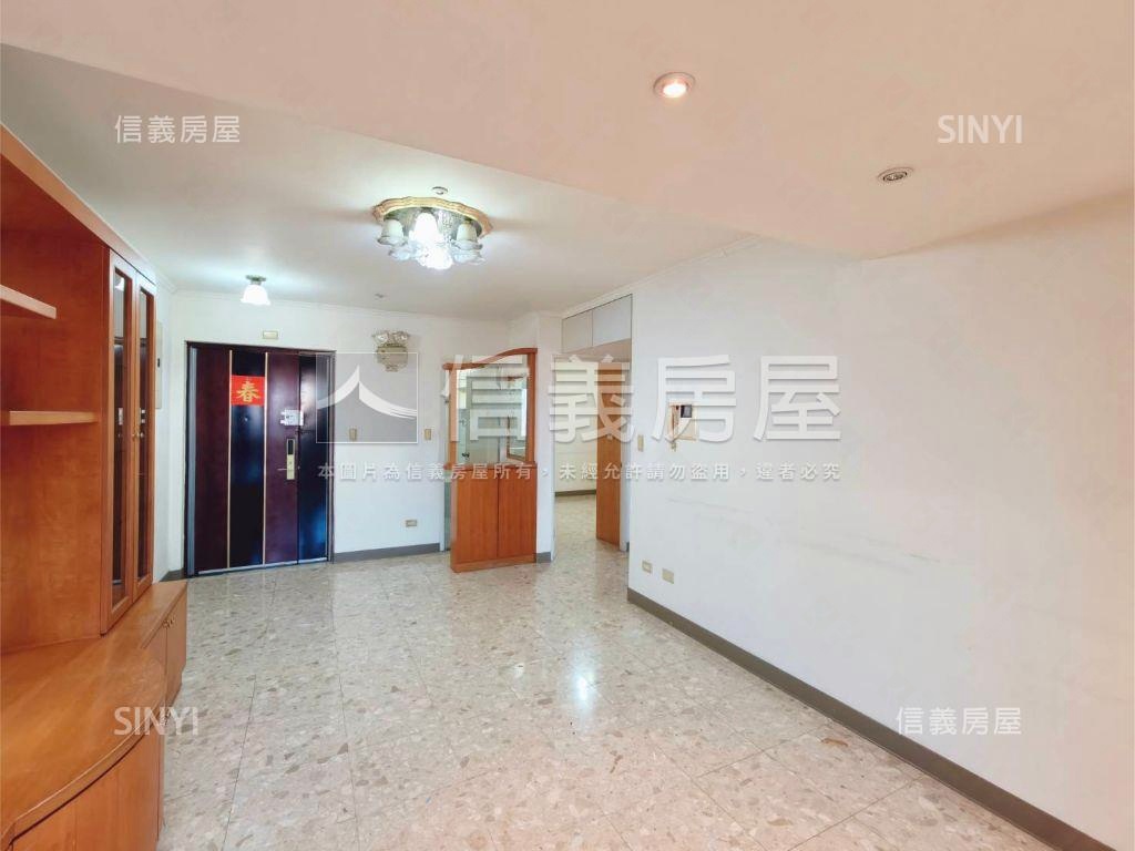 力霸山河景觀兩房房屋室內格局與周邊環境