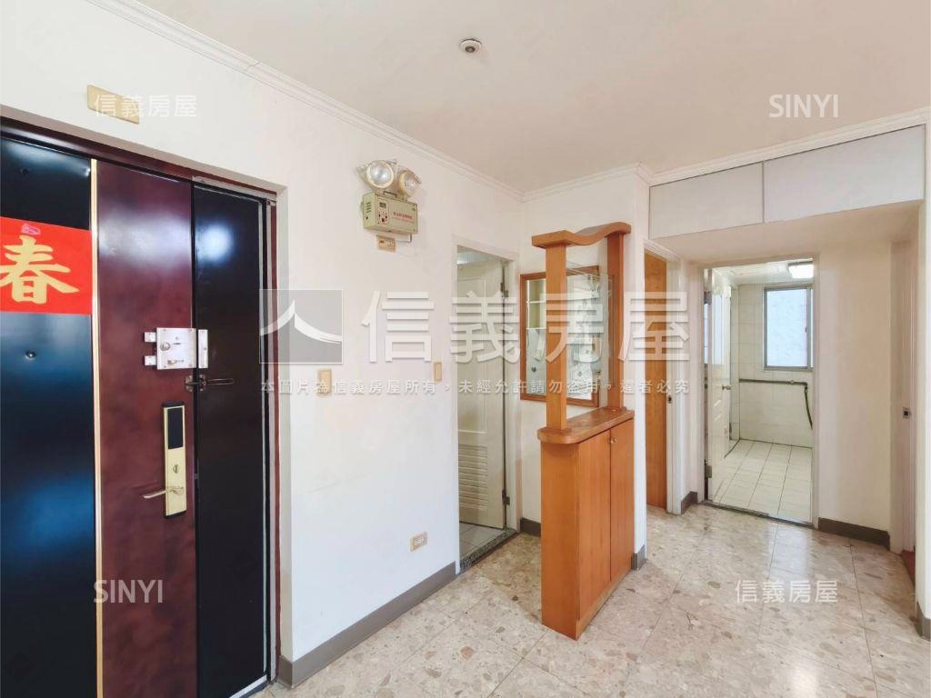 力霸山河景觀兩房房屋室內格局與周邊環境