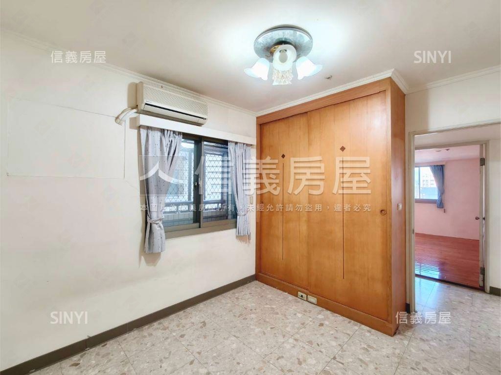 力霸山河景觀兩房房屋室內格局與周邊環境