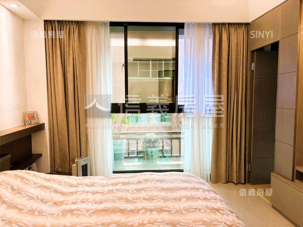 仁愛賦玉四房雙車位房屋室內格局與周邊環境