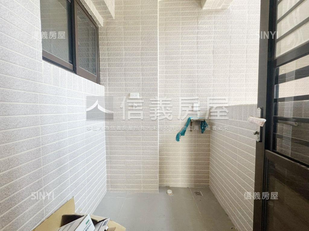 低總價景觀美三房平車房屋室內格局與周邊環境