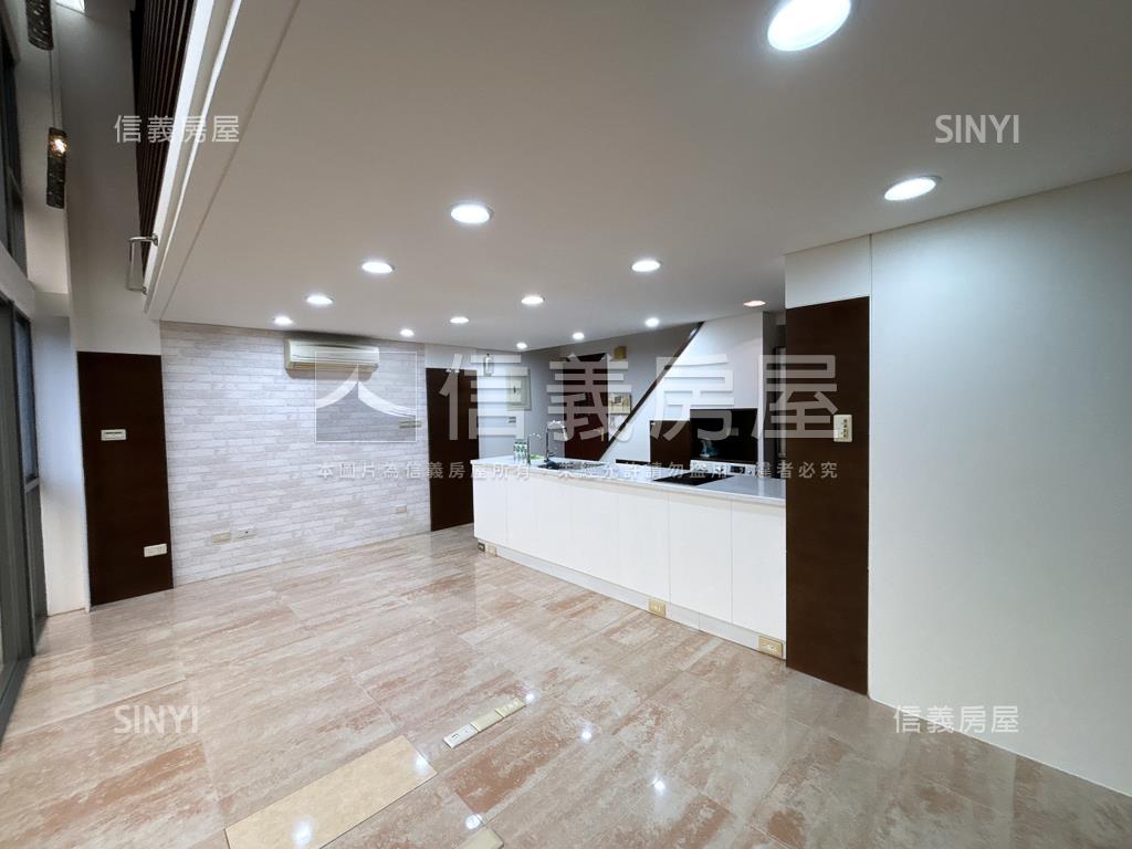 逸仙悅榕４米５挑高小豪邸房屋室內格局與周邊環境