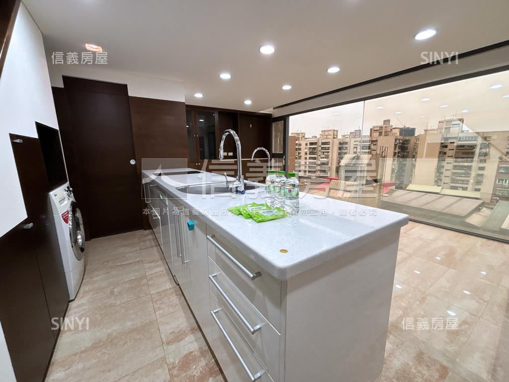 逸仙悅榕４米５挑高小豪邸房屋室內格局與周邊環境