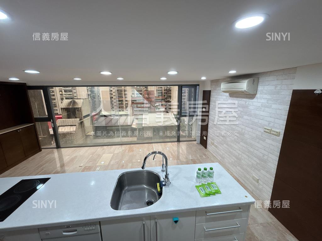 逸仙悅榕４米５挑高小豪邸房屋室內格局與周邊環境