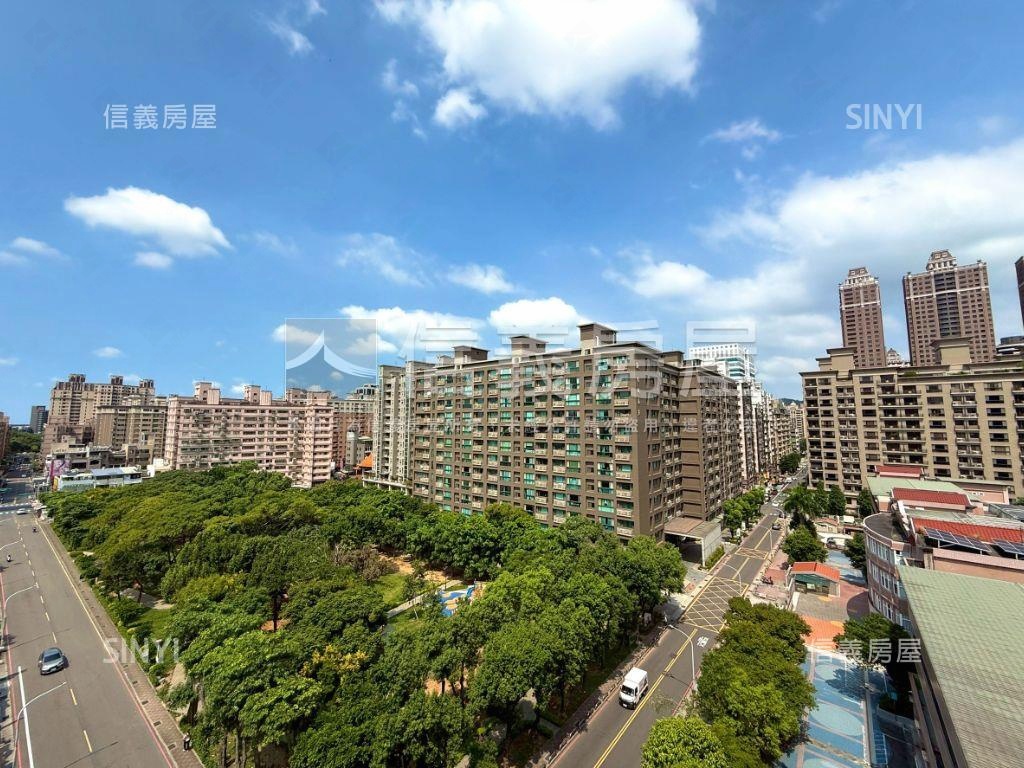 瑞御首席採光大三房車位房屋室內格局與周邊環境