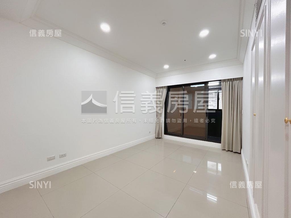 Ａ９長虹天際指標豪邸房屋室內格局與周邊環境