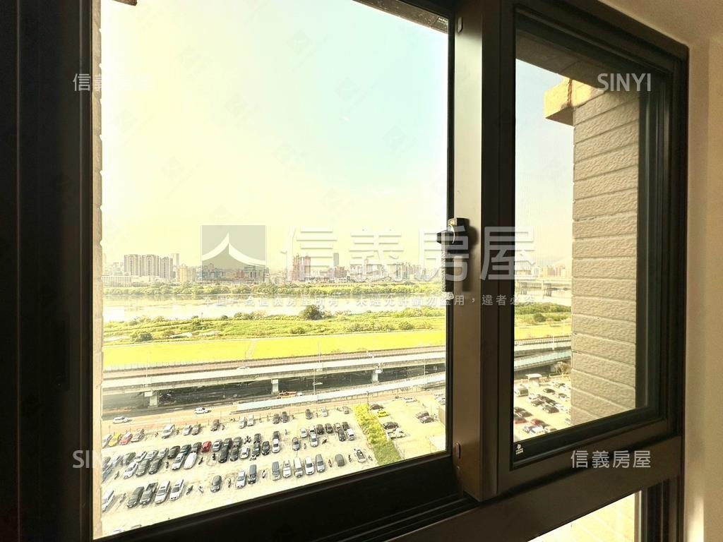 江南ＳＴＡＲ房屋室內格局與周邊環境