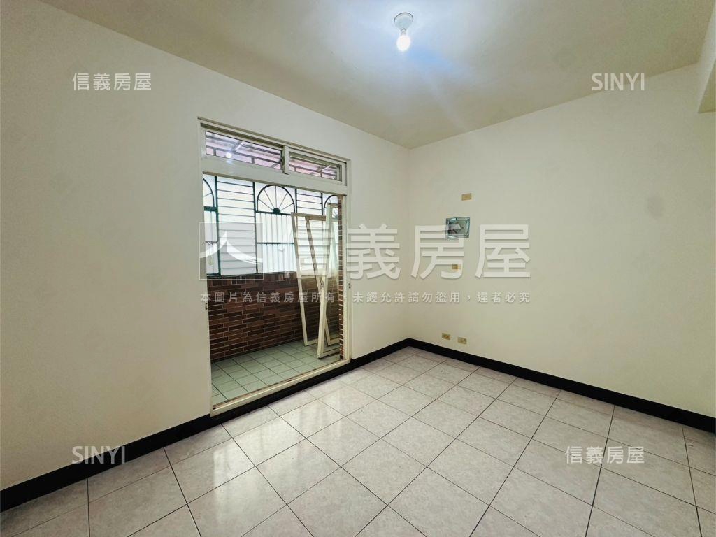月眉路一段舒適透天房屋室內格局與周邊環境