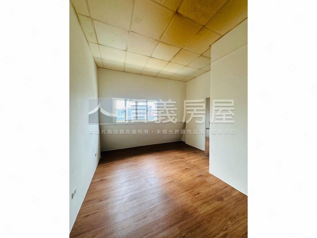 月眉路一段舒適透天房屋室內格局與周邊環境