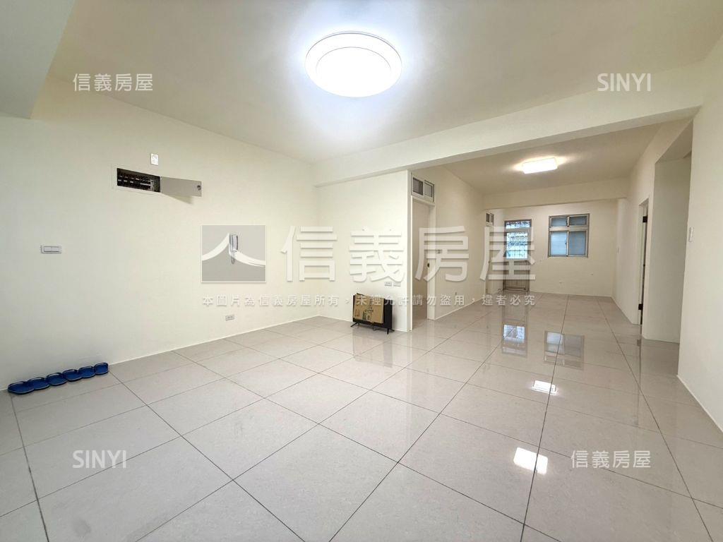 重劃區旁免爬高二樓公寓房屋室內格局與周邊環境