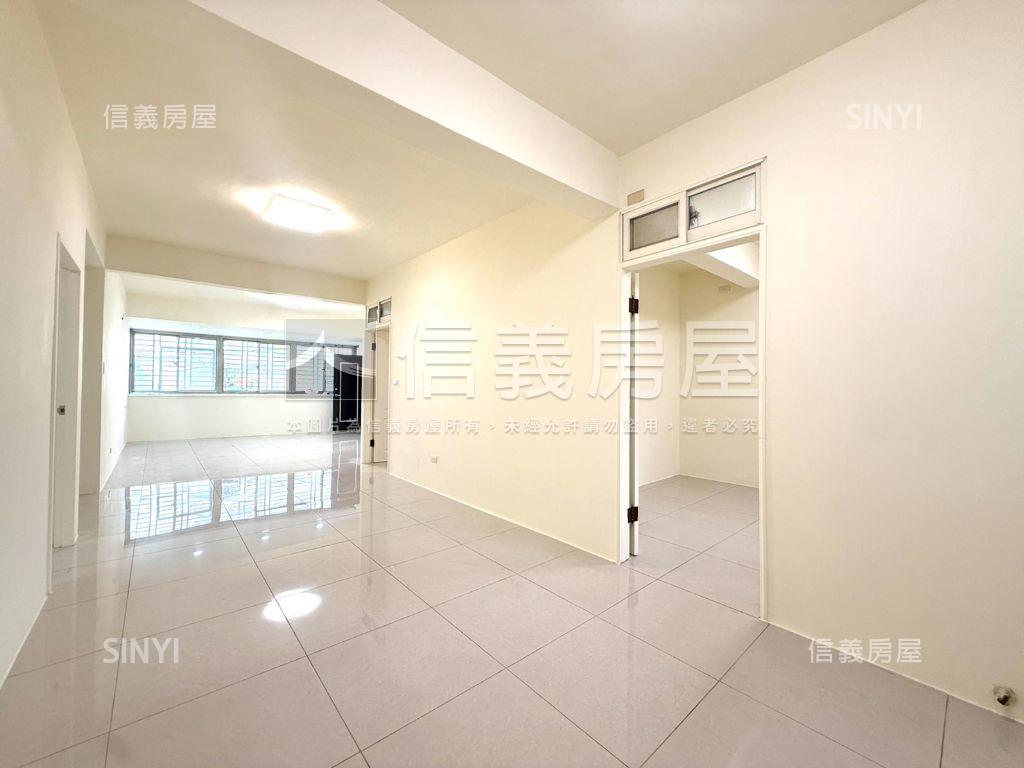 重劃區旁免爬高二樓公寓房屋室內格局與周邊環境
