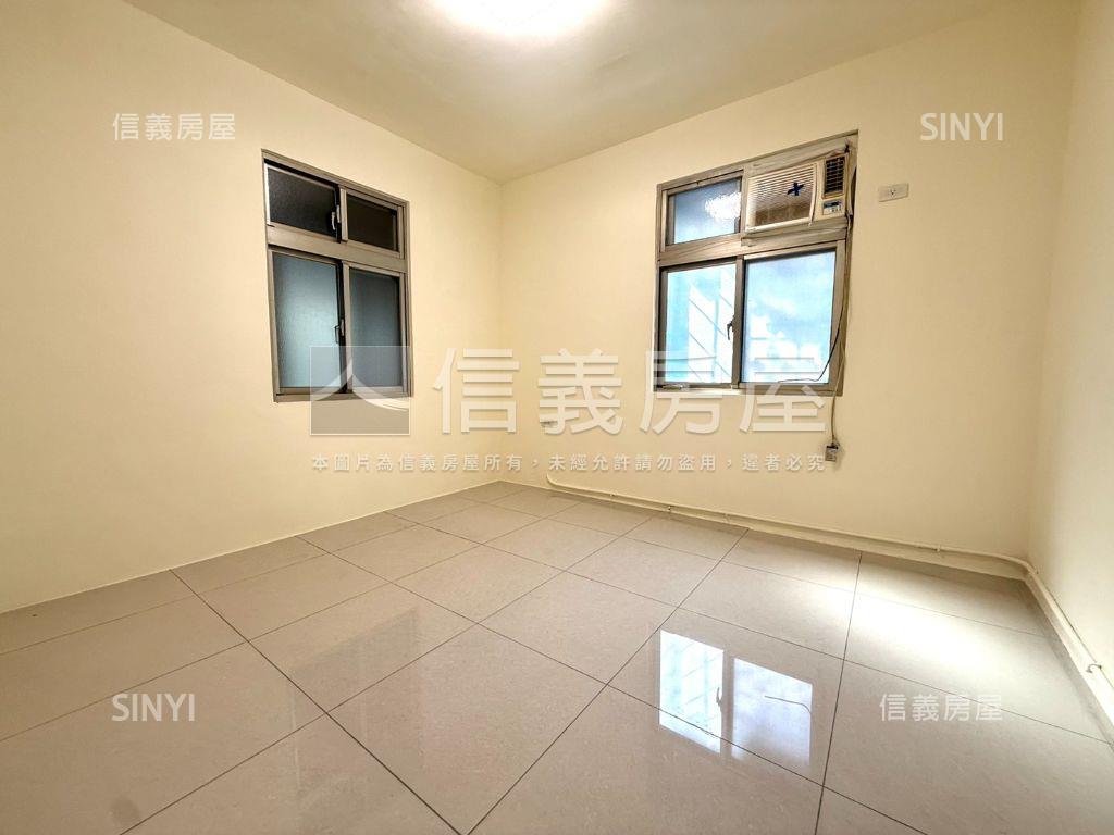 重劃區旁免爬高二樓公寓房屋室內格局與周邊環境
