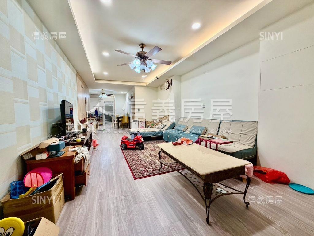 開山路面寬店面房屋室內格局與周邊環境