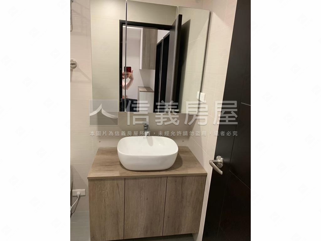 江翠北Ｅ區溫馨兩房車位房屋室內格局與周邊環境