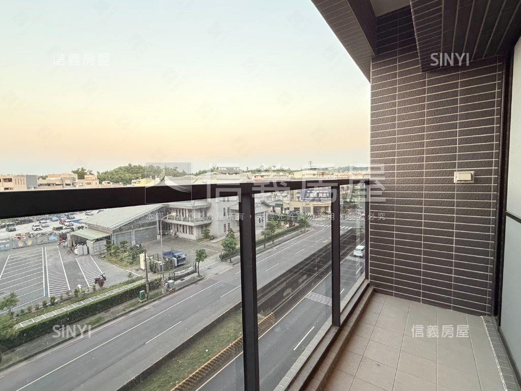 華友聯２房雙衛平車房屋室內格局與周邊環境