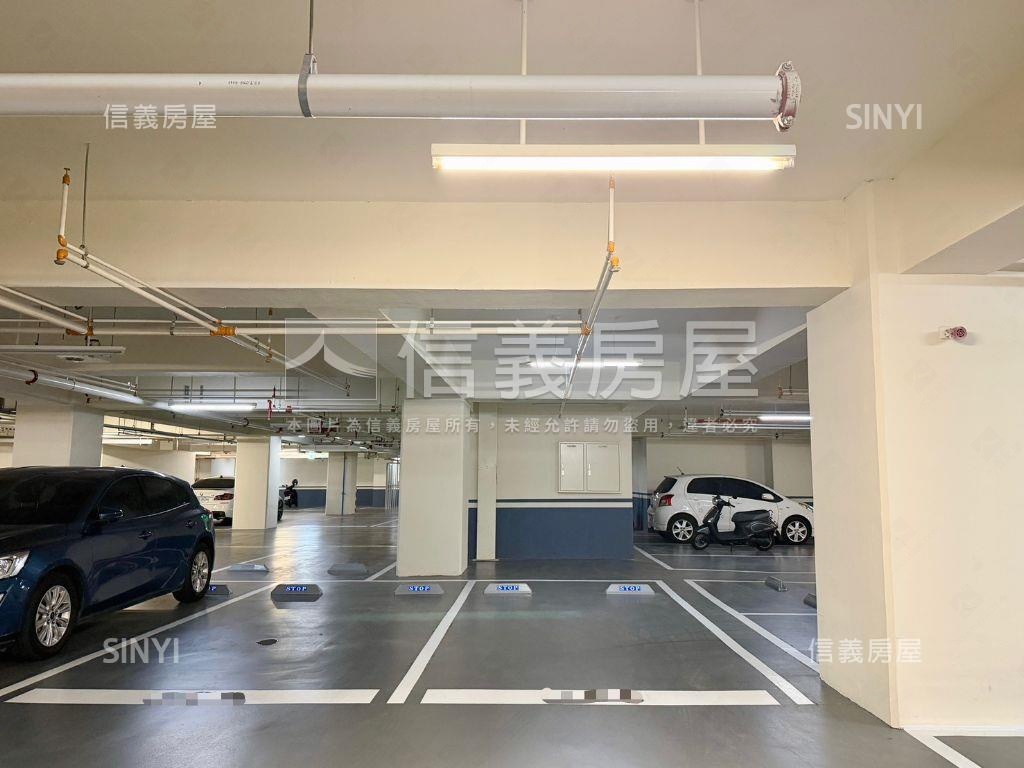 華友聯２房雙衛平車房屋室內格局與周邊環境