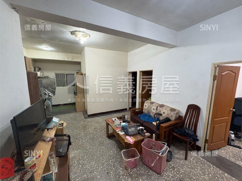 暖暖壹樓公寓房屋室內格局與周邊環境