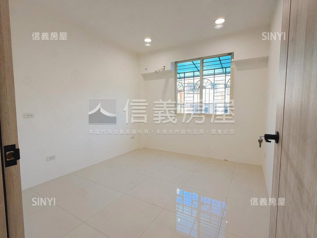 板南線大４房房屋室內格局與周邊環境